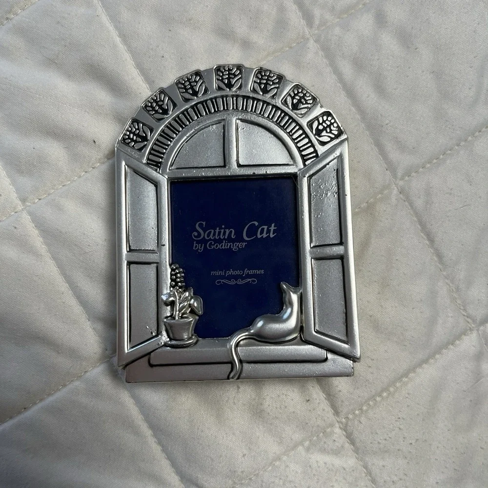 Godinger Satin Cat Photo Frame Silverplate‎ Tabletop Velvet Back Tabletop 2